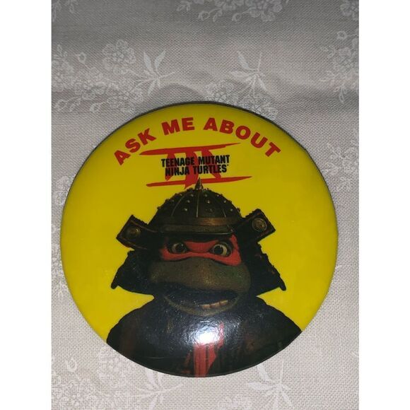 Vintage Teenage Mutant Ninja Turtles movie release pin - Picture 2 of 6